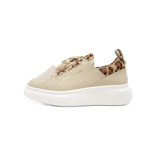 Laura Latte Leopard