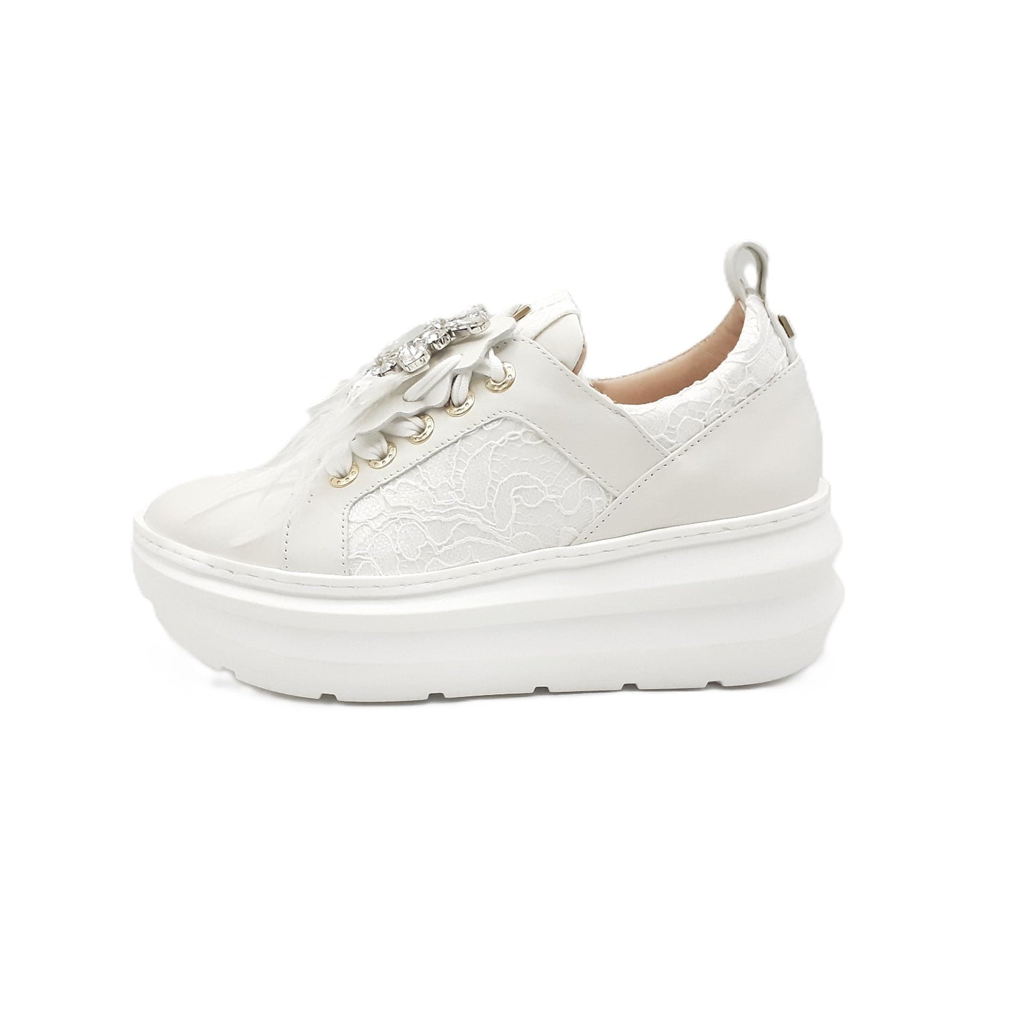 Veronica white sneakers