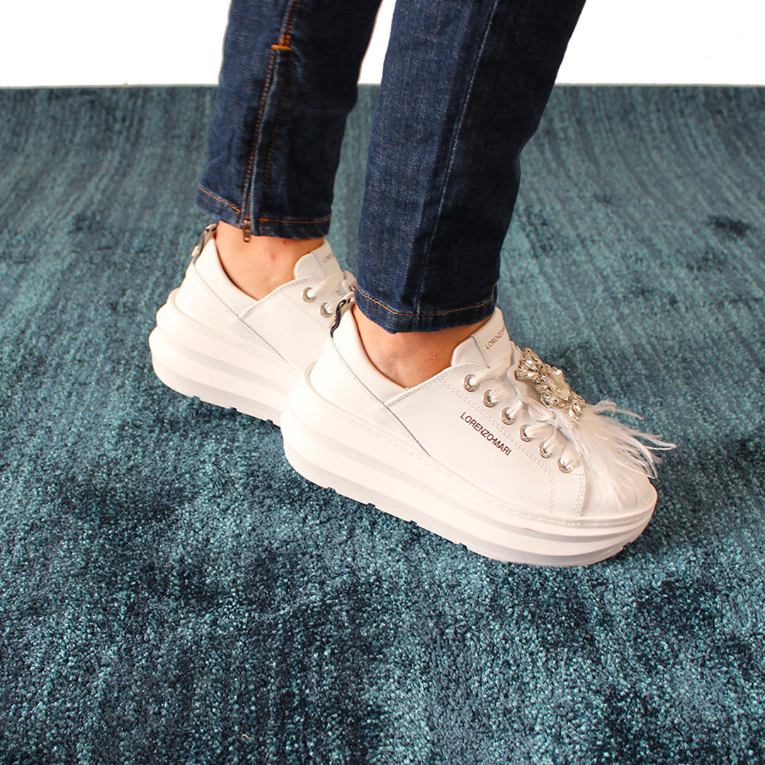 Veronica white sneakers