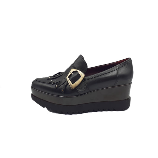 Clea 9 Black Moccasin