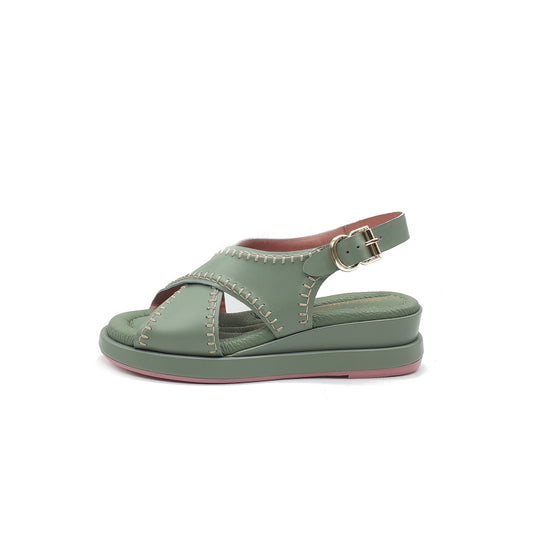 Petunia multicolor laminated sandal