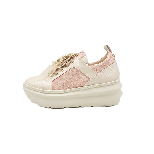 Veronica white sneakers