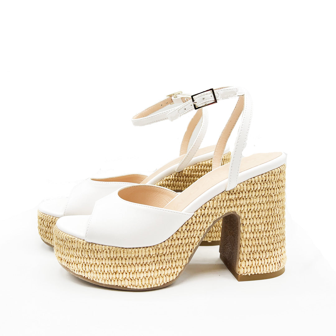 Sandal Peony 3 White